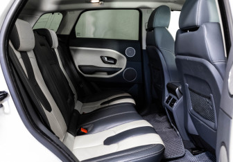 Подержанный автомобиль Land Rover Range Rover Evoque 2011 года (25 фото)