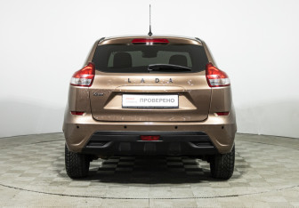 Подержанный автомобиль LADA (ВАЗ) XRAY 2018 года (6 фото)