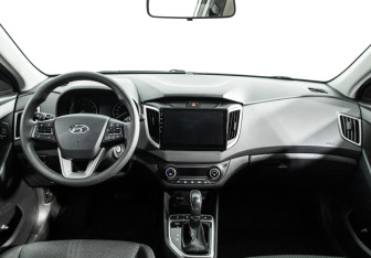 Подержанный автомобиль Hyundai Creta 2021 года (13 фото)