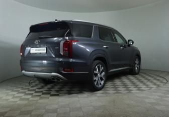 Подержанный автомобиль Hyundai Palisade 2020 года (5 фото)