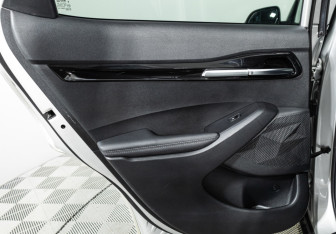 Подержанный автомобиль Kia Seltos 2021 года (25 фото)