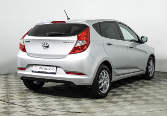 Подержанный автомобиль Hyundai Solaris Sedan 2015 года (5 фото)