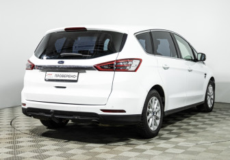Подержанный автомобиль Ford S-MAX 2018 года (5 фото)