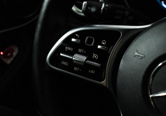 Подержанный автомобиль Mercedes-Benz GLC Coupe 2021 года (20 фото)