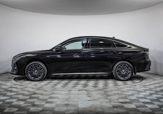 Подержанный автомобиль Chery Arrizo 8 2024 года (8 фото)