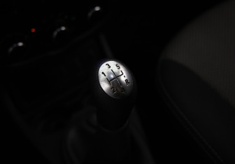 Подержанный автомобиль Renault Duster 2017 года (14 фото)