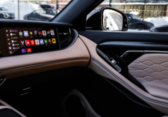 Подержанный автомобиль Voyah Free 2023 года (14 фото)