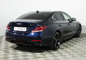 Подержанный автомобиль Genesis G70 2021 года (5 фото)