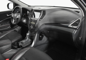 Подержанный автомобиль Hyundai Santa Fe 2015 года (13 фото)