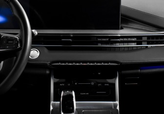 Подержанный автомобиль Chery Tiggo 7 Pro Max 2023 года (16 фото)