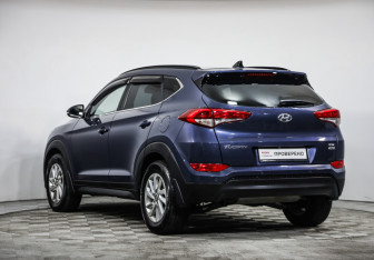 Подержанный автомобиль Hyundai Tucson 2018 года (7 фото)