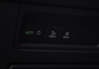 Подержанный автомобиль Volkswagen Touareg 2018 года (27 фото)