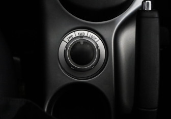 Подержанный автомобиль Mitsubishi Outlander 2010 года (16 фото)