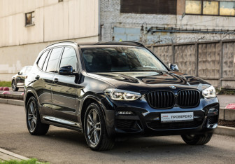 Подержанный автомобиль BMW X3 2021 года (5 фото)
