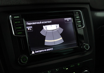 Подержанный автомобиль Skoda Yeti 2015 года (15 фото)