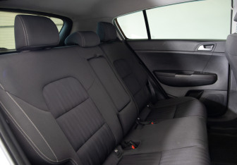 Подержанный автомобиль Kia Sportage 2018 года (18 фото)