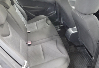 Подержанный автомобиль Peugeot 308 Hatchback 2010 года (13 фото)