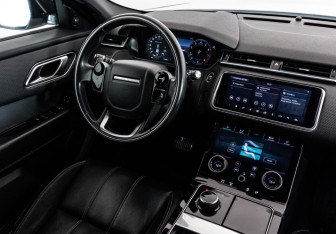 Подержанный автомобиль Land Rover Range Rover Velar 2019 года (17 фото)