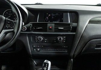 Подержанный автомобиль BMW X3 2014 года (14 фото)
