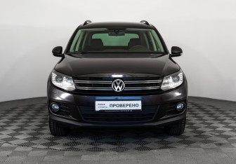 Подержанный автомобиль Volkswagen Tiguan 2015 года (2 фото)