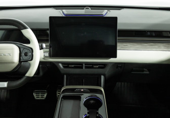 Подержанный автомобиль Jetour Dashing 2023 года (14 фото)