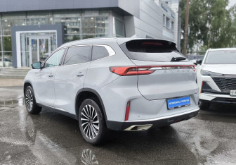 Подержанный автомобиль Exeed TXL 2022 года (6 фото)