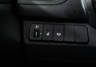 Подержанный автомобиль Kia Rio Sedan 2014 года (18 фото)