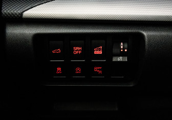 Подержанный автомобиль Subaru Forester Suv 2018 года (23 фото)