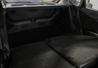 Подержанный автомобиль Kia Rio Hatchback 2017 года (26 фото)