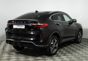 Подержанный автомобиль Haval F7x 2023 года (5 фото)