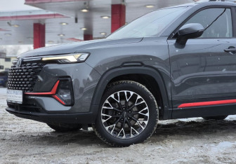Подержанный автомобиль Changan CS35PLUS 2023 года (9 фото)