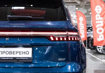 Подержанный автомобиль Geely Monjaro 2024 года (13 фото)