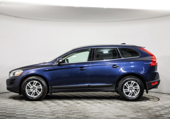Подержанный автомобиль Volvo XC60 2012 года (8 фото)