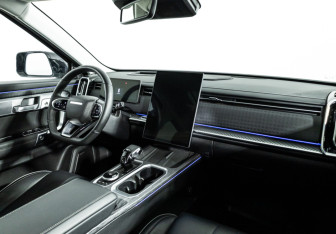 Подержанный автомобиль Jaecoo J7 2023 года (9 фото)