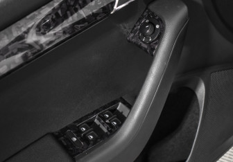 Подержанный автомобиль Skoda Octavia Liftback 2014 года (10 фото)