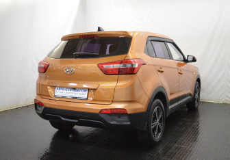 Подержанный автомобиль Hyundai Creta 2017 года (5 фото)