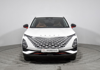 Подержанный автомобиль Omoda C5 2022 года (2 фото)