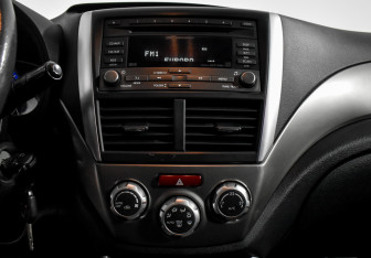 Подержанный автомобиль Subaru Forester Suv 2008 года (17 фото)