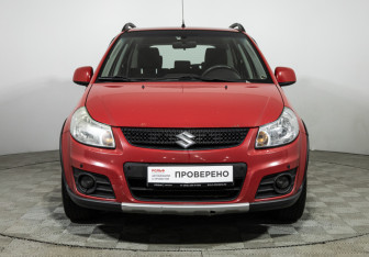 Подержанный автомобиль Suzuki SX4 Hatchback 2011 года (2 фото)