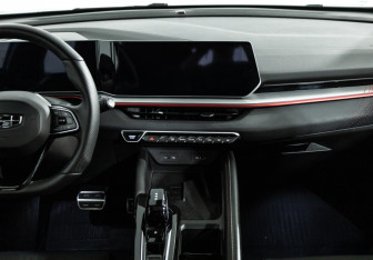 Подержанный автомобиль Geely Coolray 2024 года (14 фото)