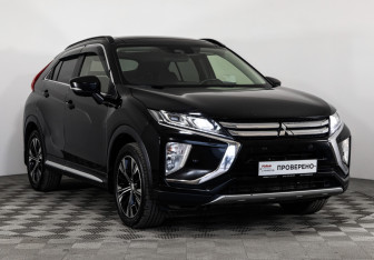 Подержанный автомобиль Mitsubishi Eclipse Cross 2018 года (3 фото)