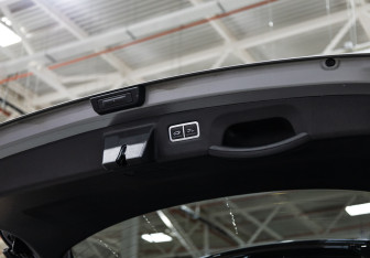 Подержанный автомобиль Kia Sorento 2024 года (27 фото)
