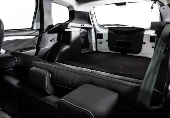 Подержанный автомобиль Nissan Terrano 2020 года (20 фото)