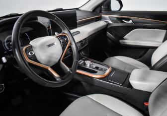 Подержанный автомобиль Haval Jolion 2023 года (9 фото)