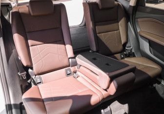 Подержанный автомобиль BMW X1 2024 года (30 фото)