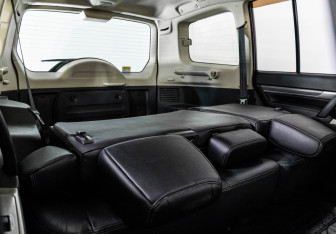 Подержанный автомобиль Mitsubishi Pajero 2014 года (23 фото)