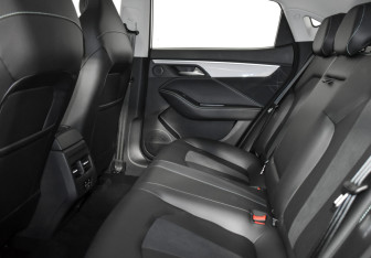 Новый Москвич 6 2023 (13 фото)