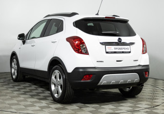 Подержанный автомобиль Opel Mokka 2014 года (7 фото)