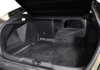 Подержанный автомобиль Renault Arkana 2021 года (25 фото)