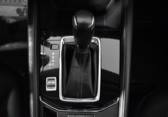 Подержанный автомобиль Mazda CX-5 2021 года (10 фото)